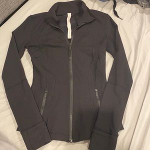 Define lululemon zip up